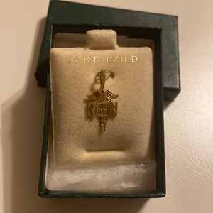 14K Gold Michael Anthony Pendant